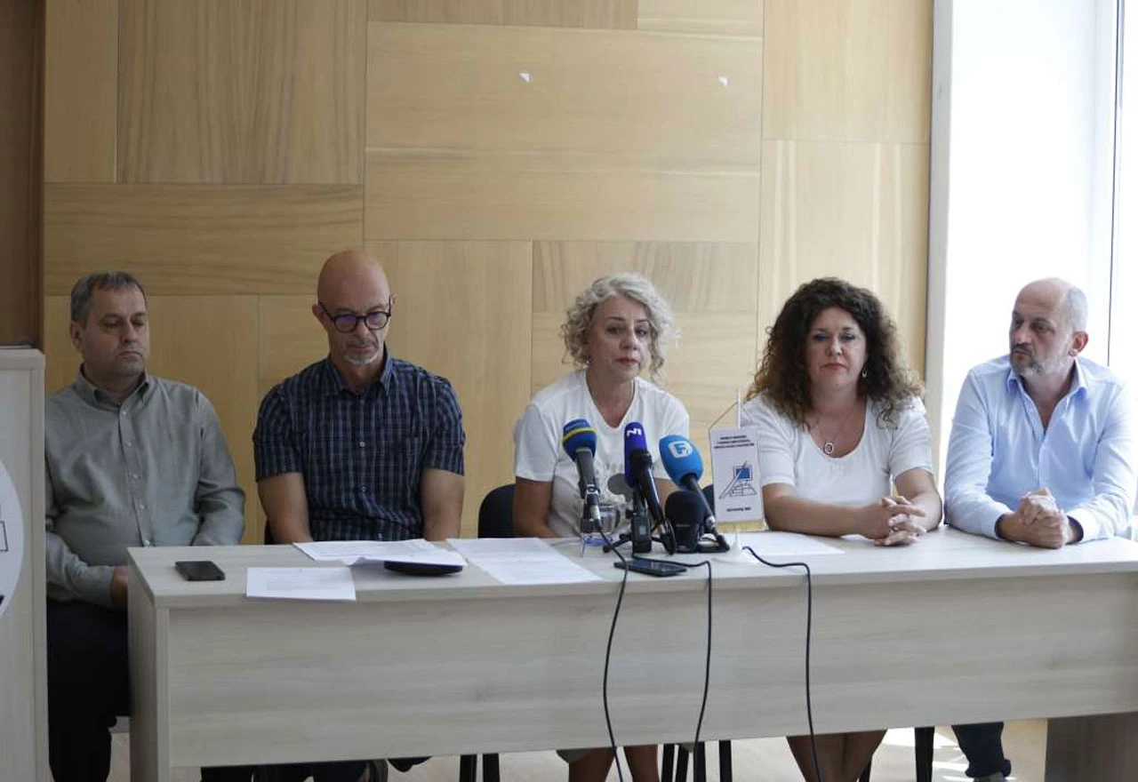 Sindikat obrazovanja BiH upozorava na dugogodišnji rad na određeno
