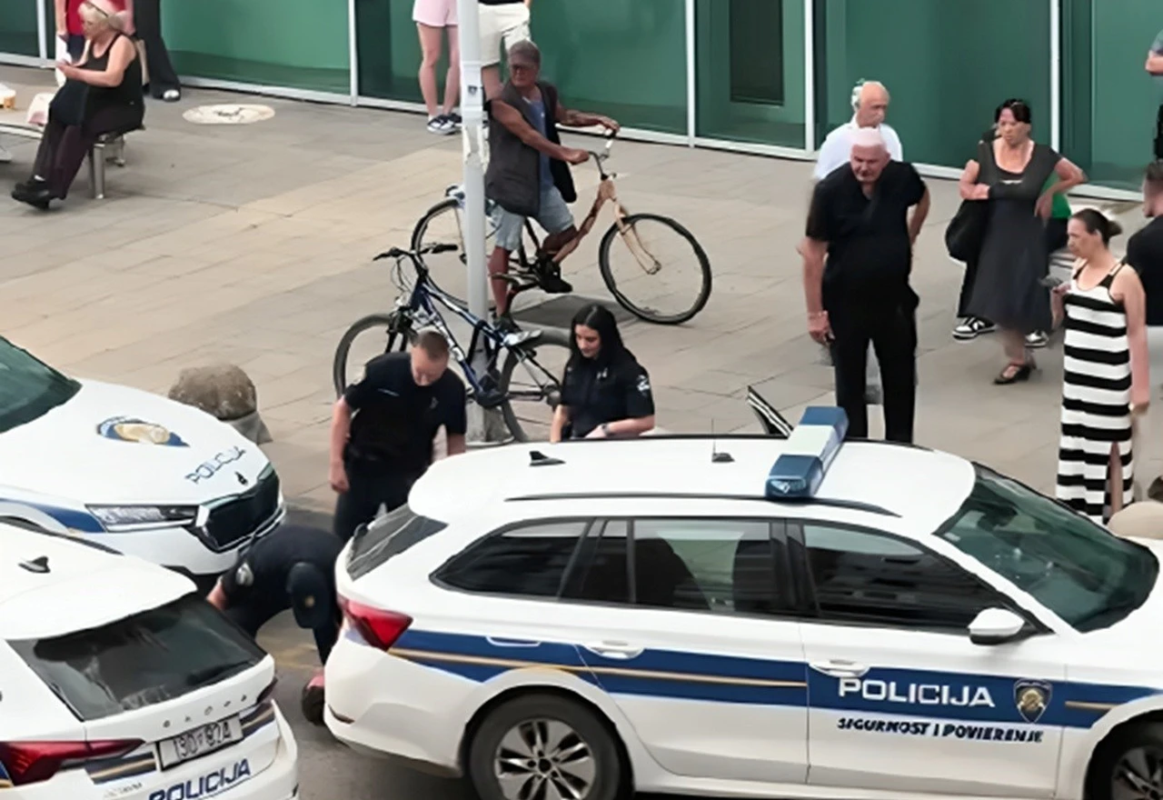 VIDEO | Šokantna snimka policijske brutalnosti u Zagrebu: Policajac vrijeđao i udarao mladića na tlu