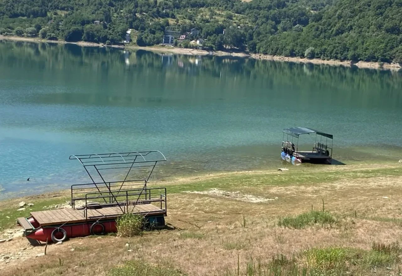 Jablaničko jezero na rekordno niskom vodostaju: Prijeti ekosustavu i turizmu