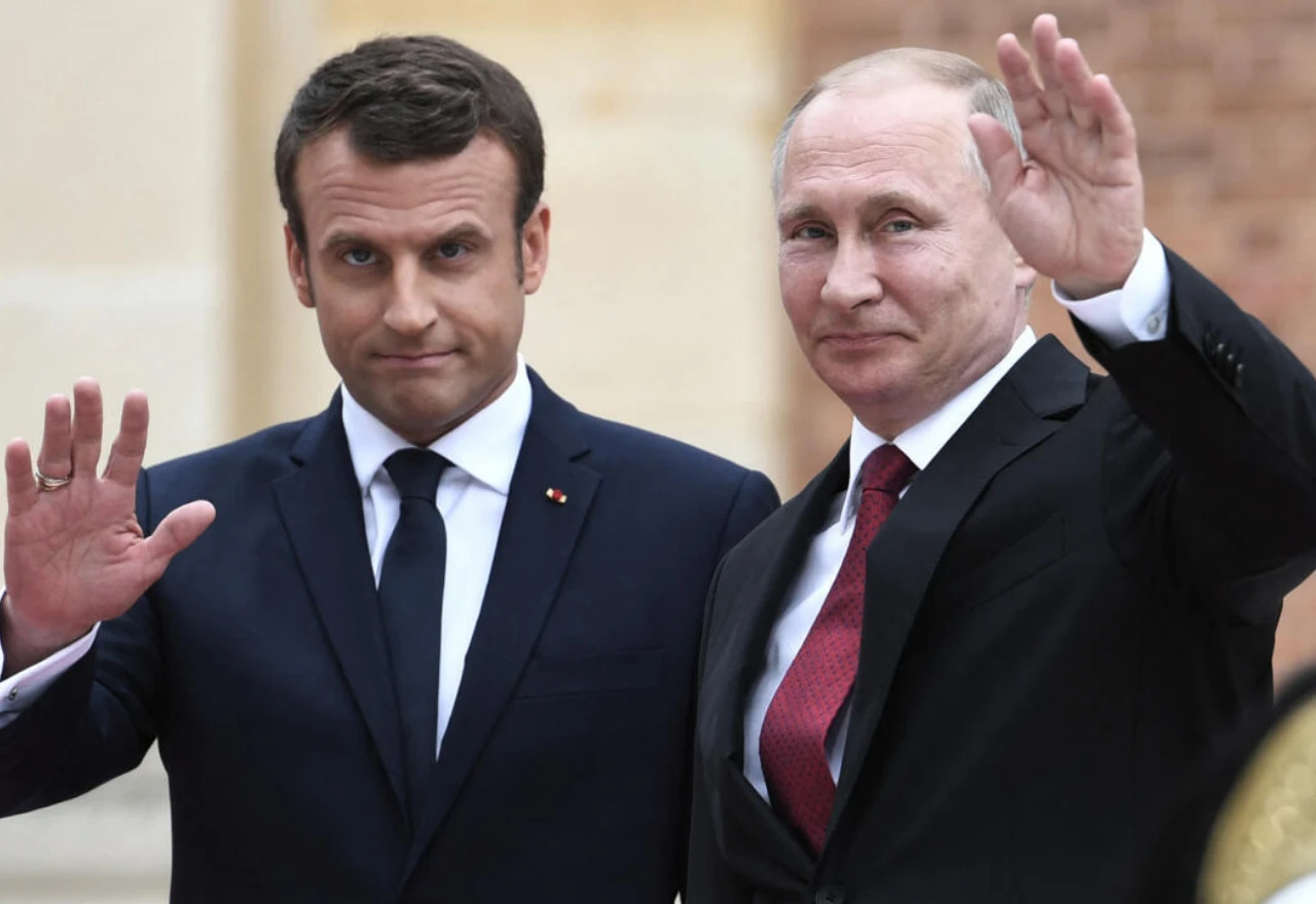 Kremlj: Putin i Macron imali vrlo sadržajan razgovor nakon tri godine šutnje