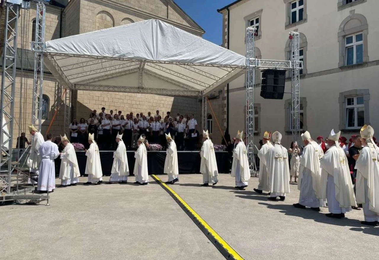 U Tomislavgradu obilježena 1100. obljetnica Hrvatskog kraljevstva