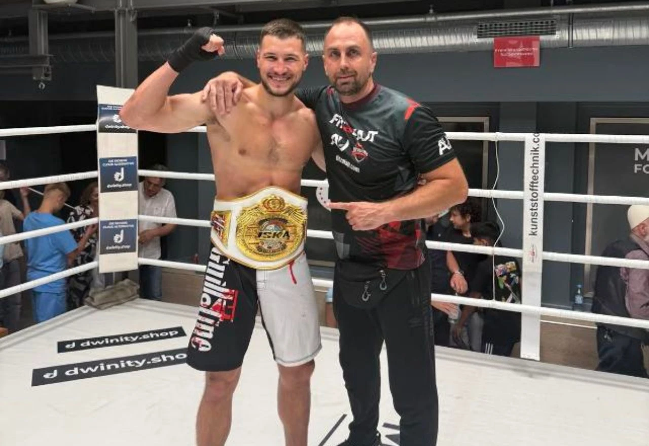 Albert Ugrinčić osvojio pojas profesionalnog prvaka svijeta u kickboxu