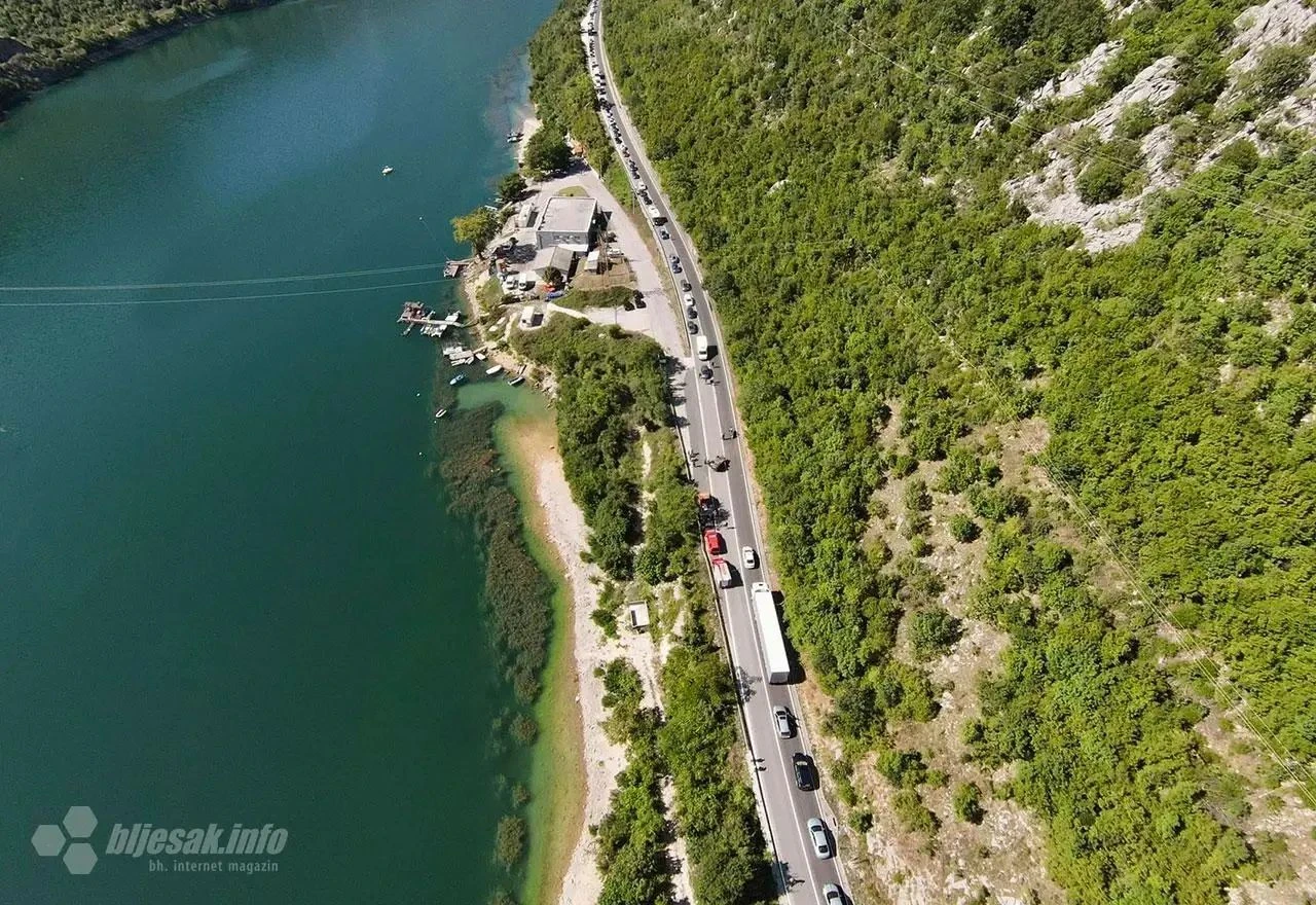 Na cesti kod Salakovca pronađen ozlijeđeni državljanin Turske te maloljetna djeca