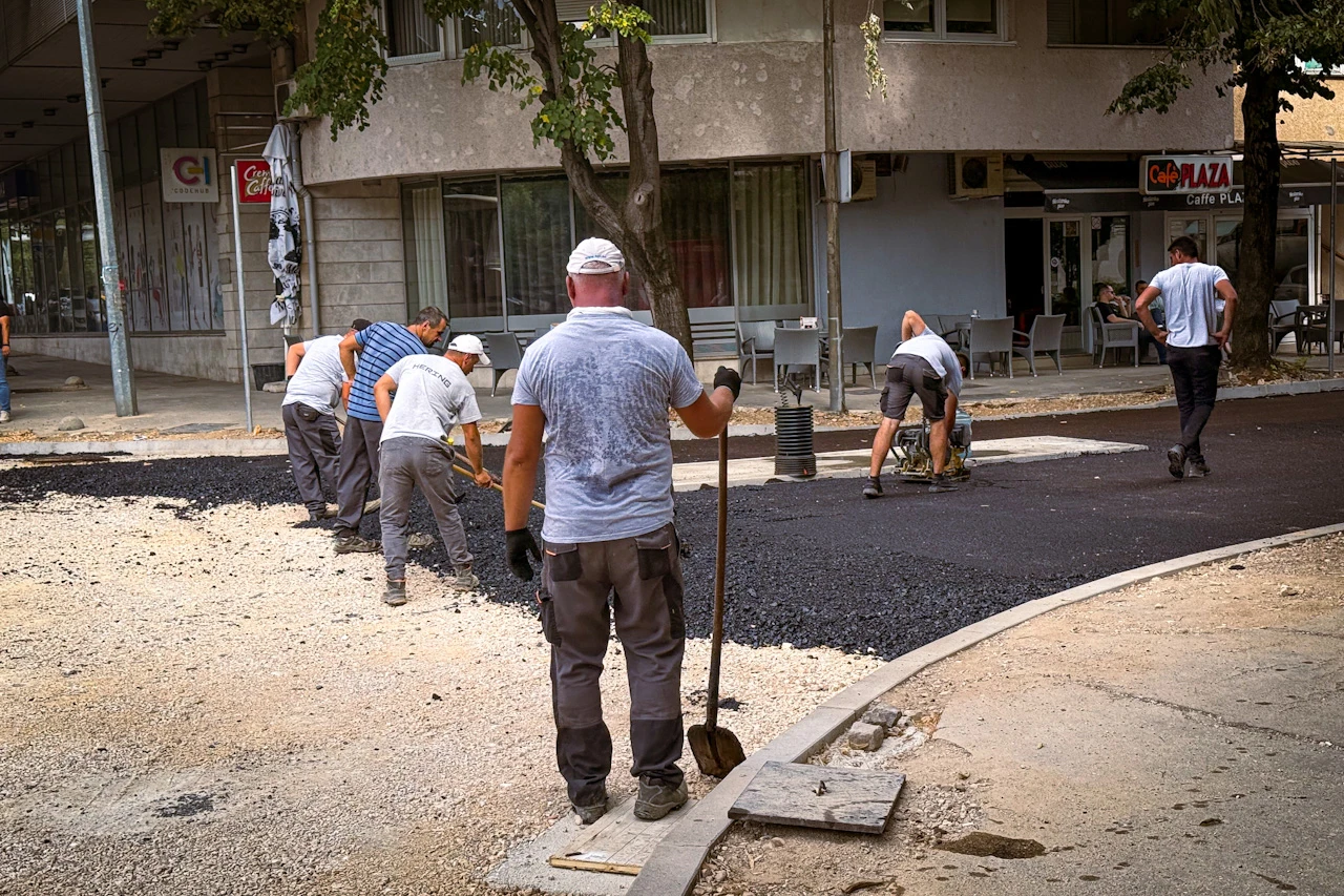 Započelo asfaltiranje kružnog toka kod hotela Ero u Mostaru