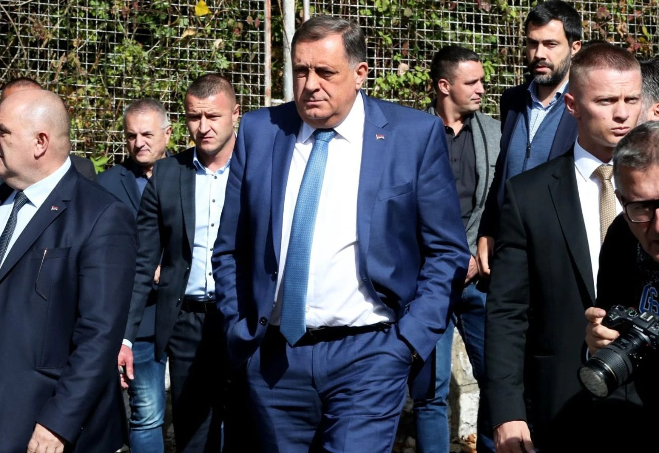 Disciplinski tužitelji razmatraju Dodikov napad na ustavni poredak