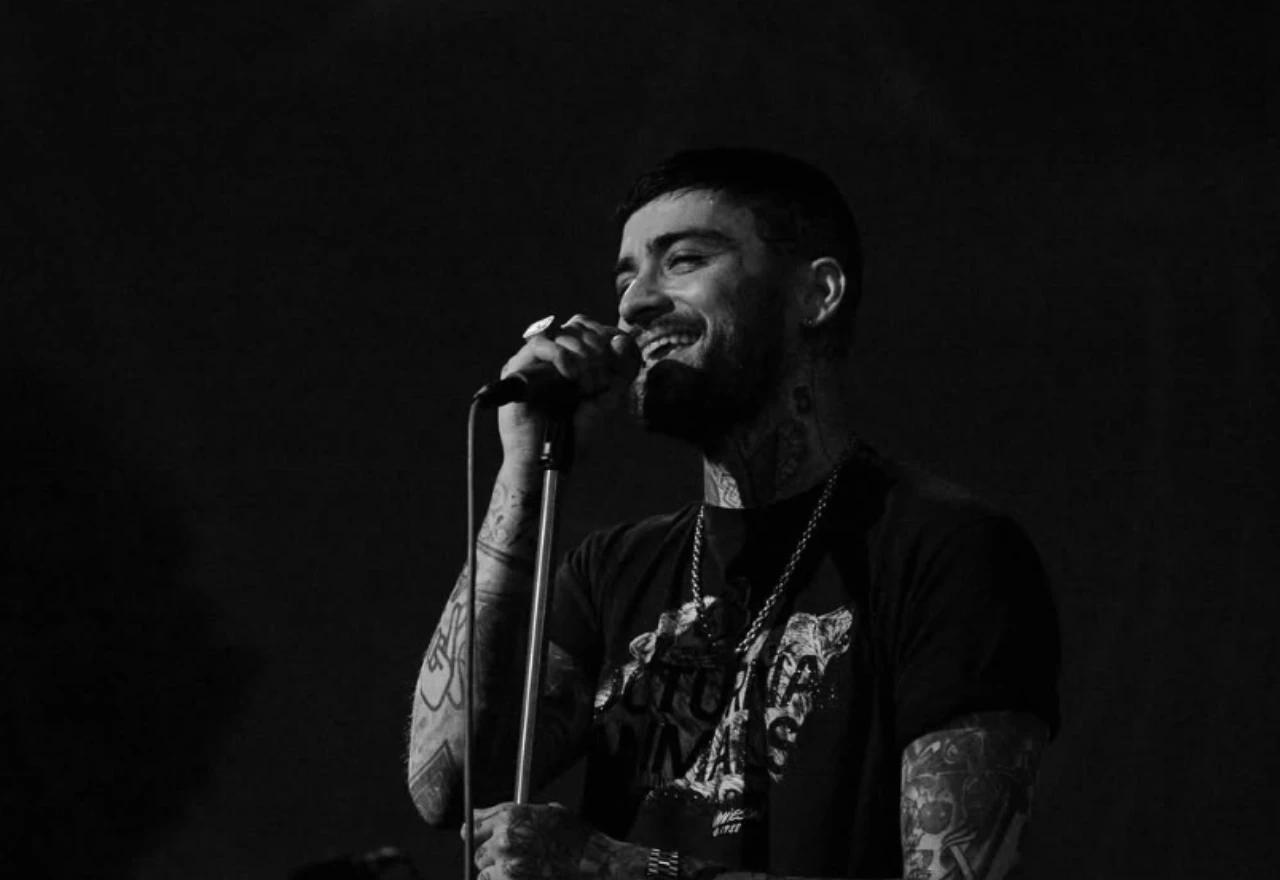 Zayn Malik kroz novu pjesmu o rasizmu u bendu: ''Smijali su se Azijatu''