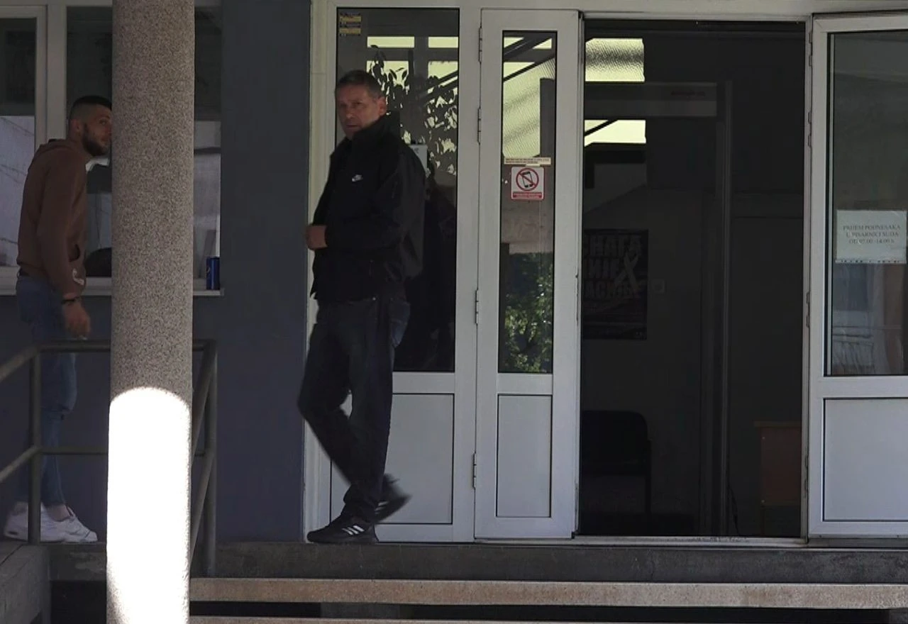 Javnost isključena sa suđenja policajcima za premlaćivanje maloljetnika