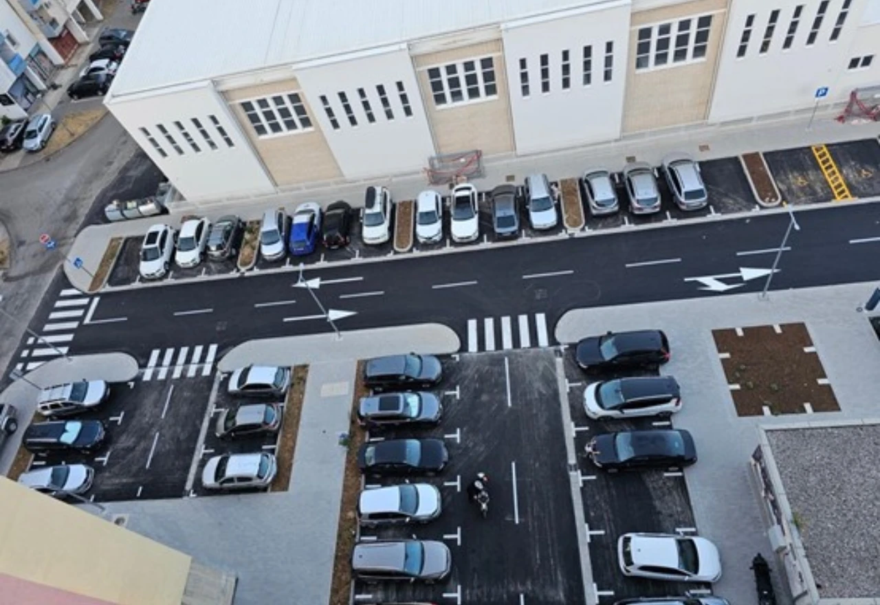 Mostar: Evo kada kreće naplata parkinga na novouređenom parkingu u Centru 2