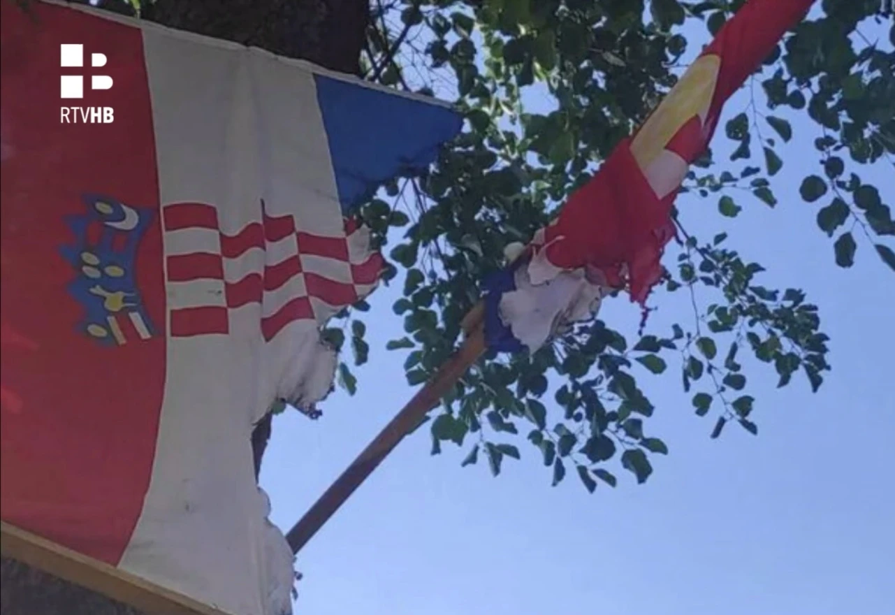 VIDEO | Što je pozadina paljenja hrvatskih zastava u BiH?