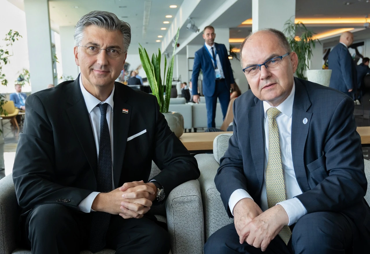 Schmidt i Plenković na Dubrovnik Forumu: BiH mora ostati na europskom putu