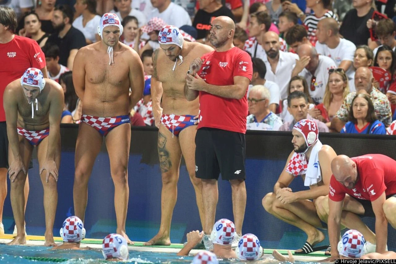 Hrvatska u dramatičnoj završnici bolja od Crne Gore