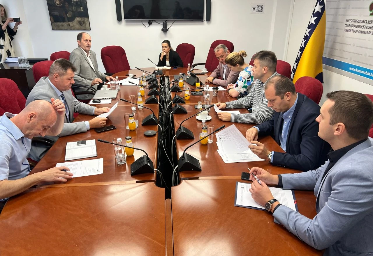 Poslodavci traže brže reforme: Manji doprinosi, više transparentnosti
