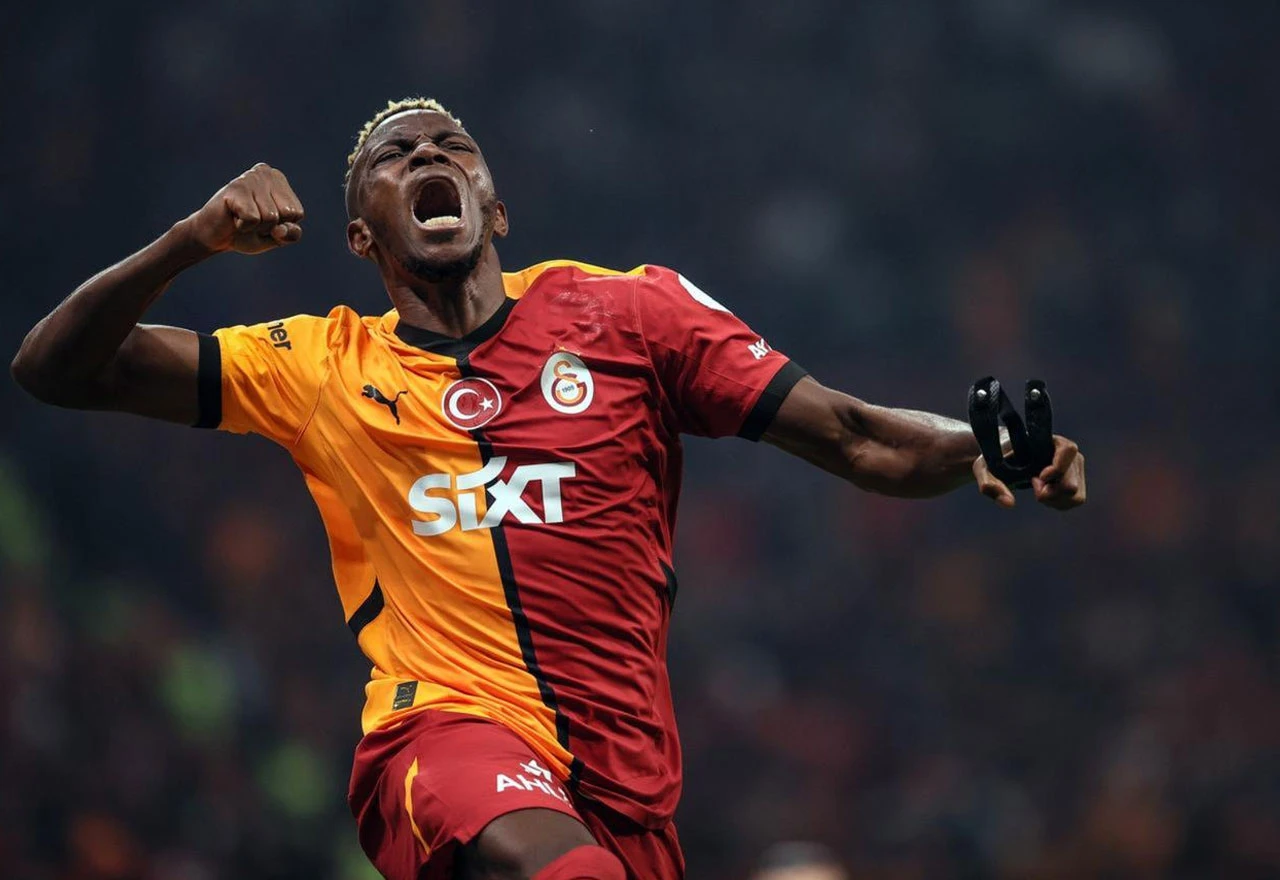 Osimhen je i službeno prodan Galatasarayu