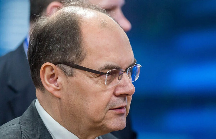 Schmidt odlazi do kraja godine? Novi plan međunarodne zajednice