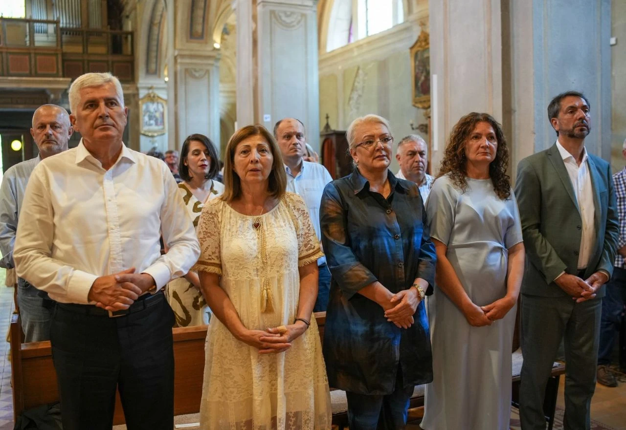 Čović na misi u Kraljevoj Sutjesci: Obnova orgulja simbol je zajedništva