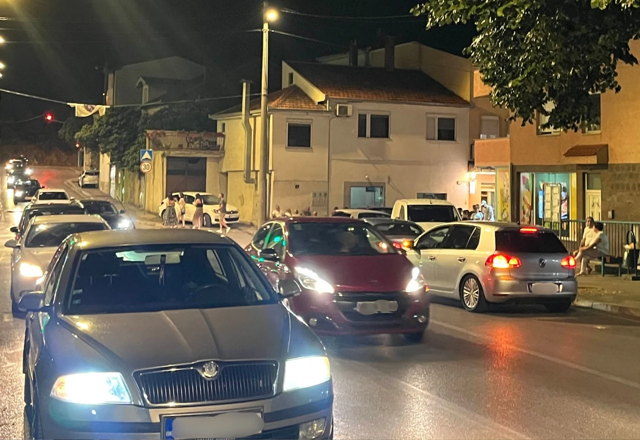 Mostar: Prometni kolaps u noćnim satima na Lučkom mostu