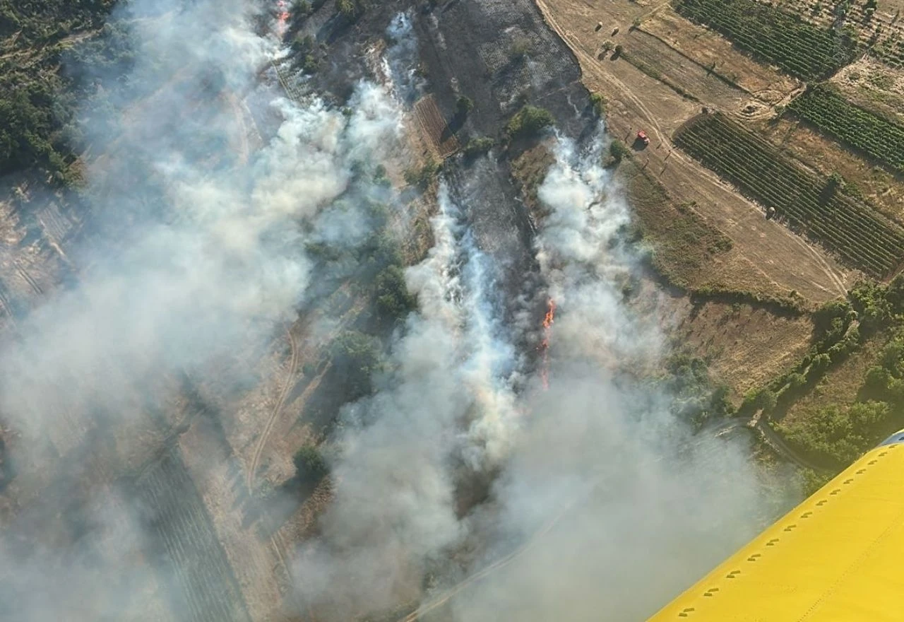 VIDEO | Veliki požar kod Čitluka ugašen uz pomoć Air Tractora