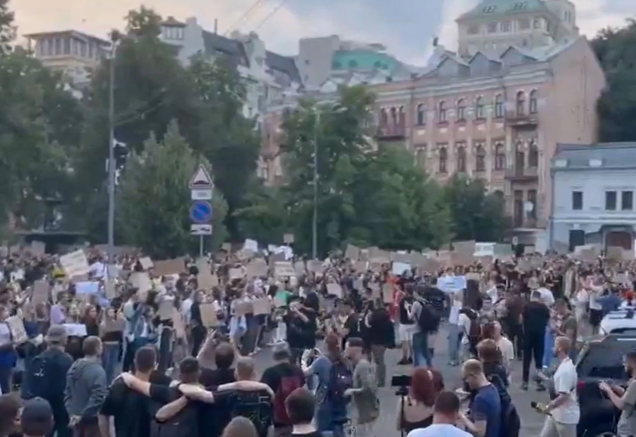 VIDEO | Ukrajina na prekretnici: Borba protiv korupcije ili povratak starim praksama?