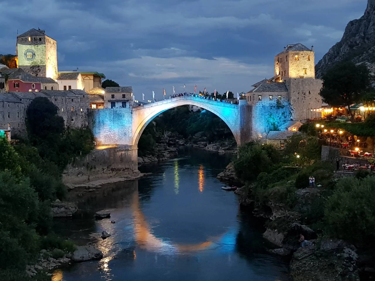 Prije 21 godinu obnovljen je Stari most u Mostaru