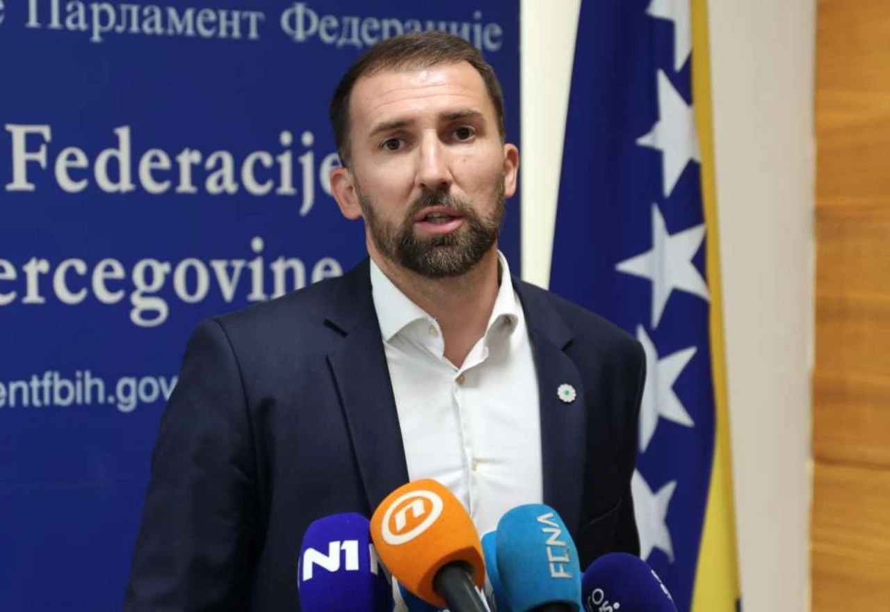Delić: Nije pravda da isti iznos mirovine imaju radnici s 15 i 40 godina staža