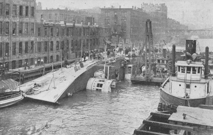 Chicago: Utopilo se 848 osoba samo nekoliko metara od obale