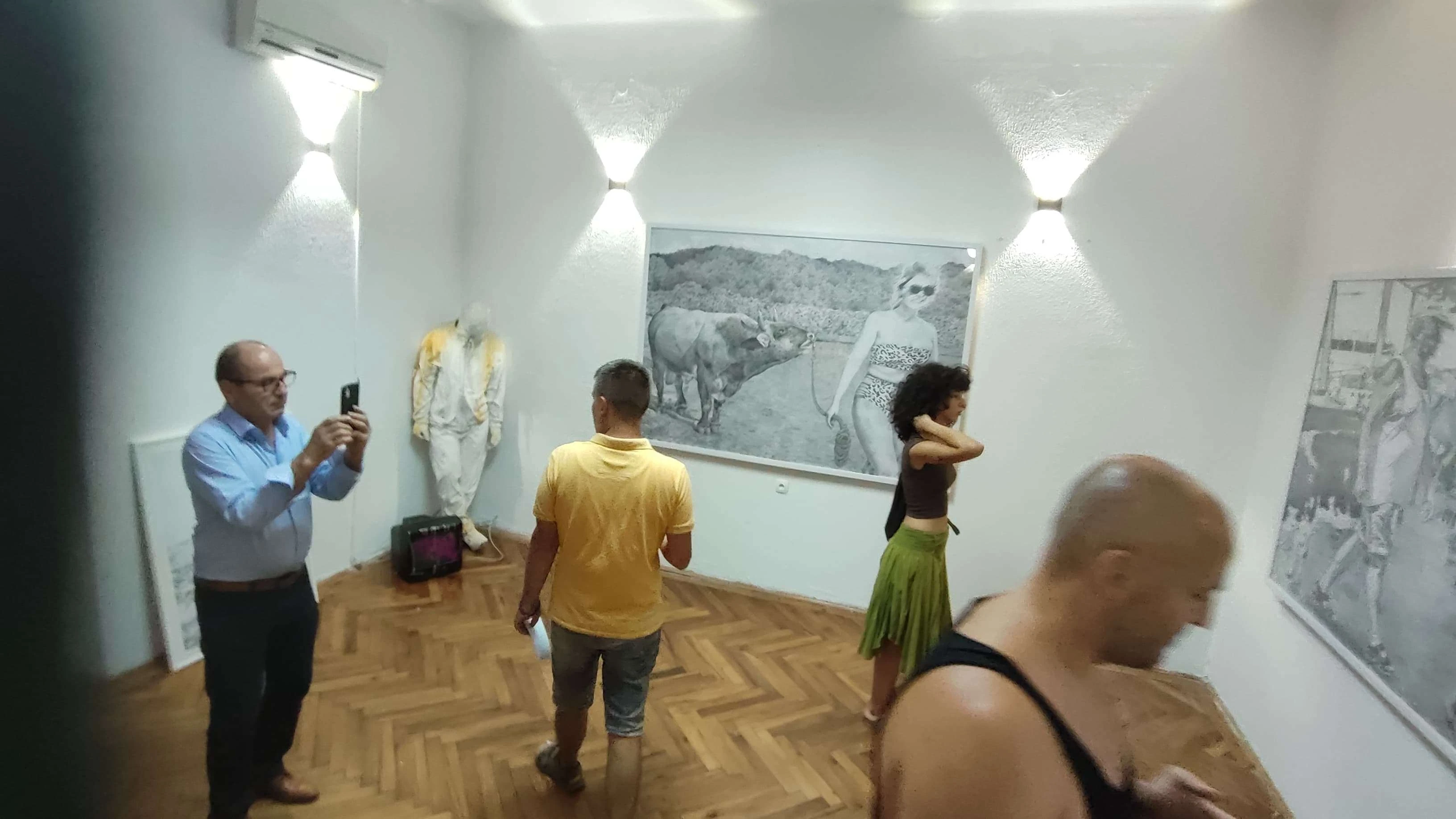 Mostar: Intimni crteži Martina Frljića otvorili vrata unutarnjeg svijeta u Rezonu