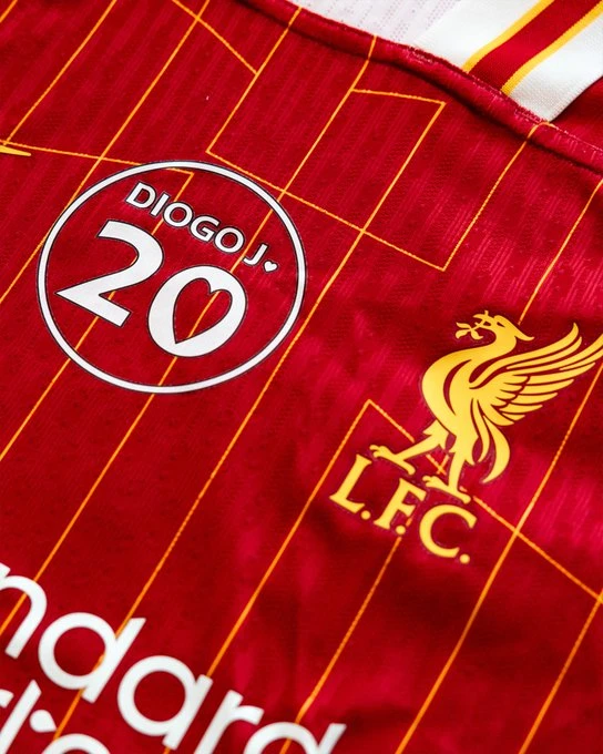 Liverpool će na dresu imati amblem u spomen na Jotu