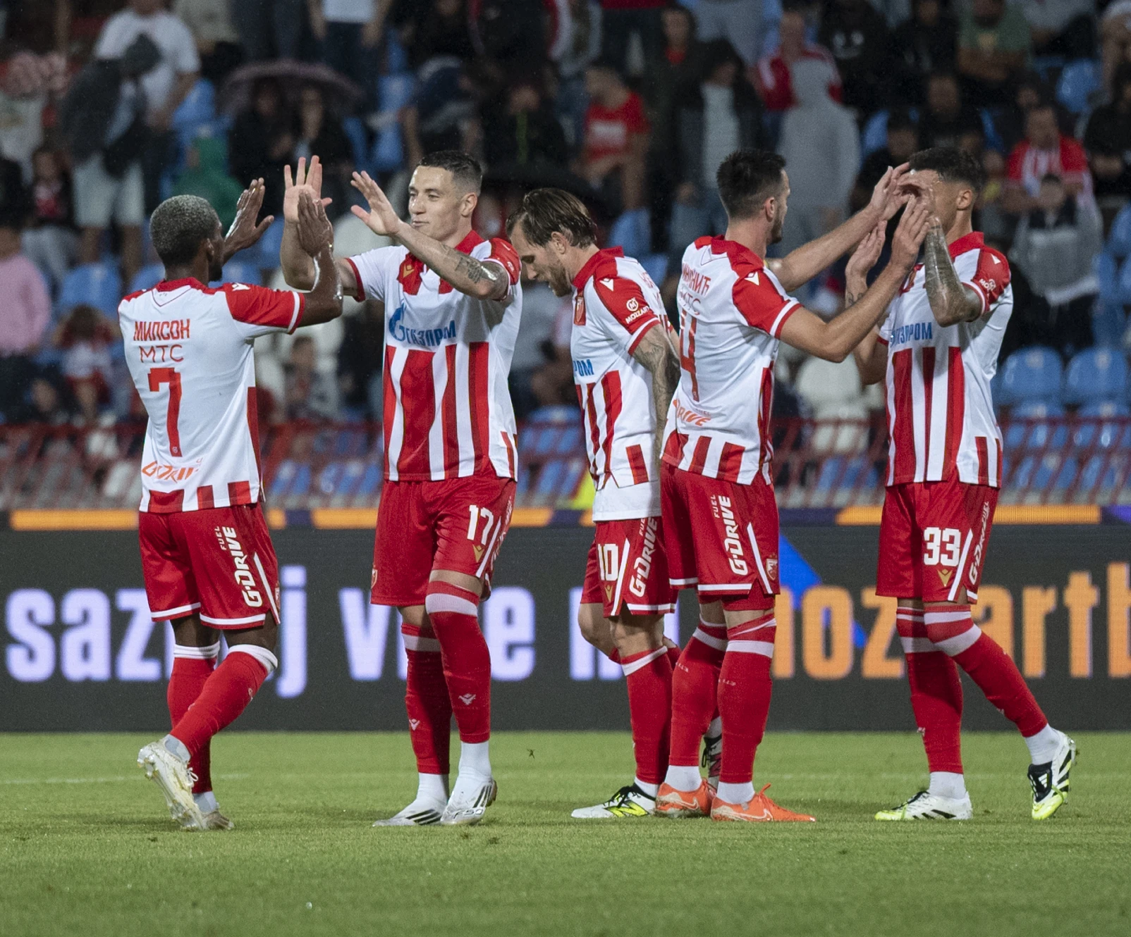 Crvena zvezda uvjerljiva, a dalje idu i Dinamo Kijev te Copenhagen