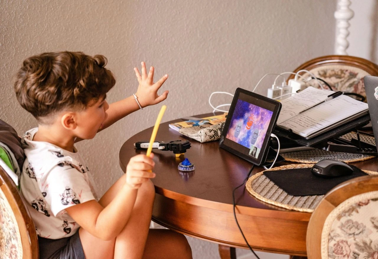 Australija prva u svijetu zabranjuje YouTube djeci