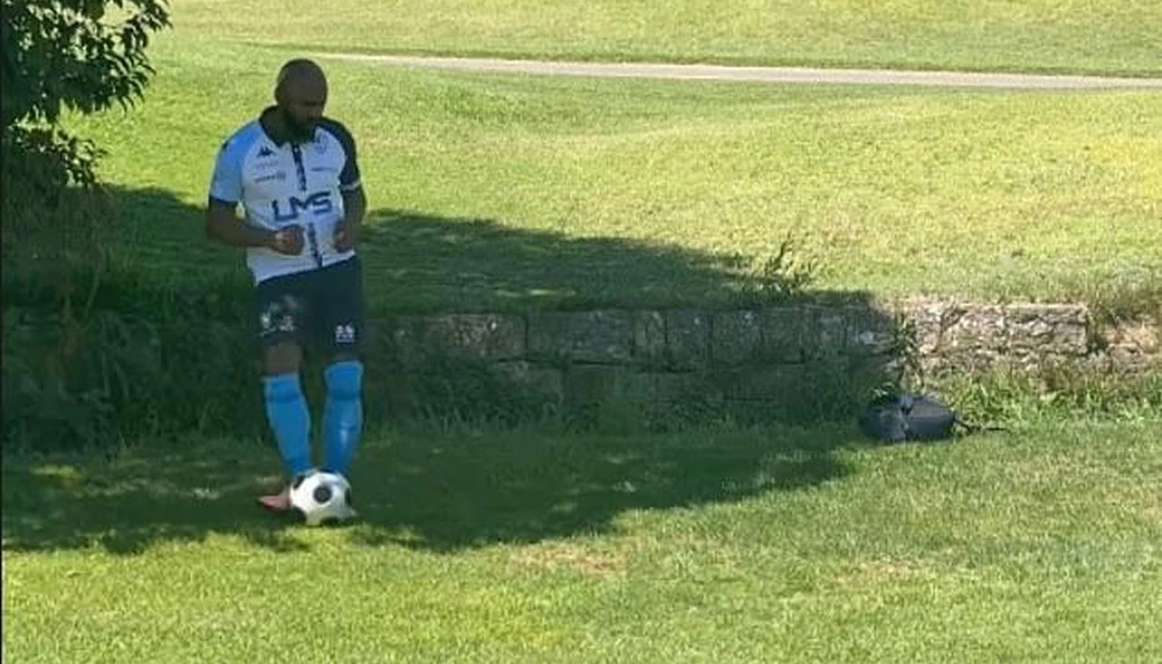 Osvajao Ligu prvaka s Liverpoolom, sada igra footgolfa