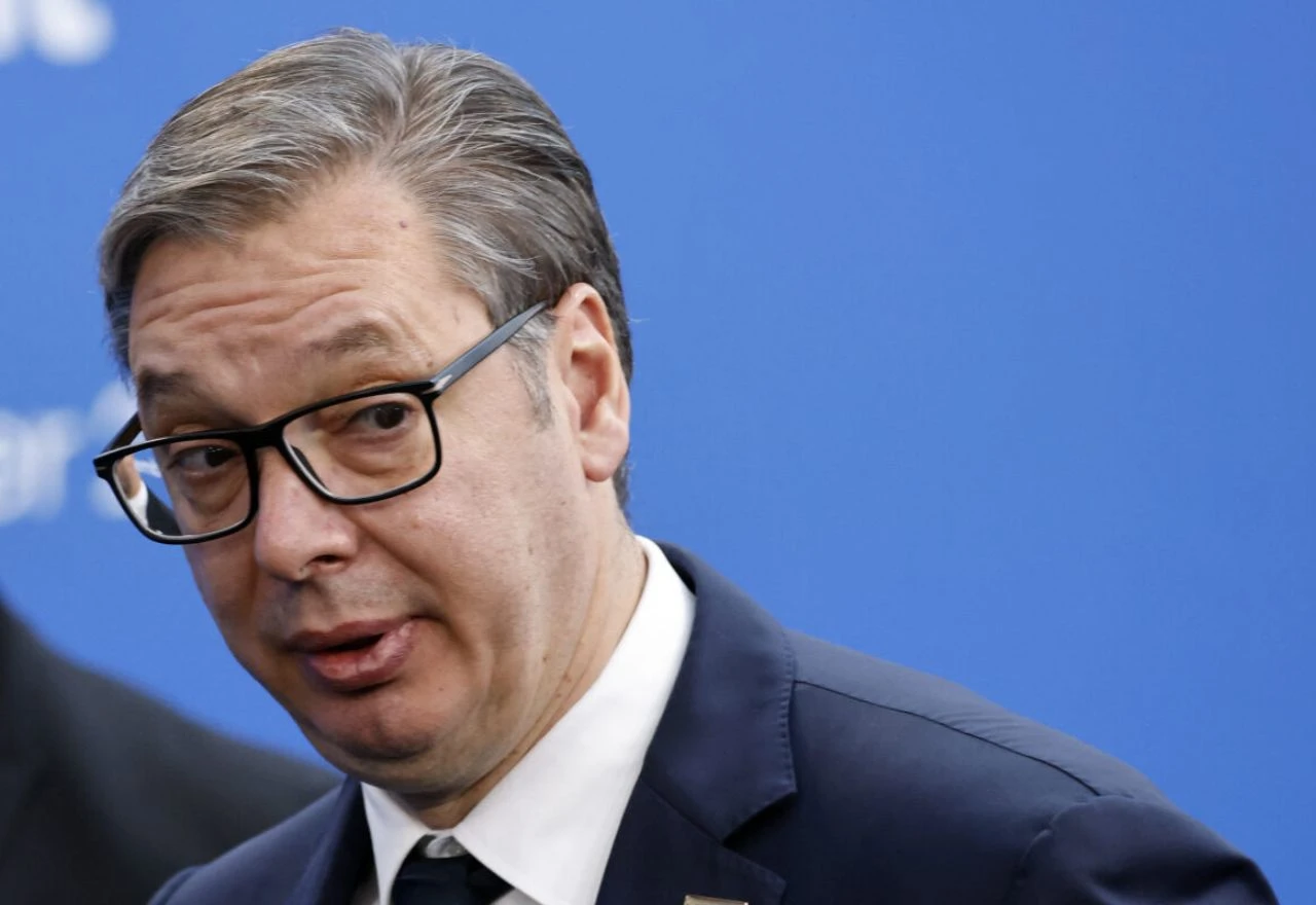 Vučić o raspisivanju izbora: To moraju institucije