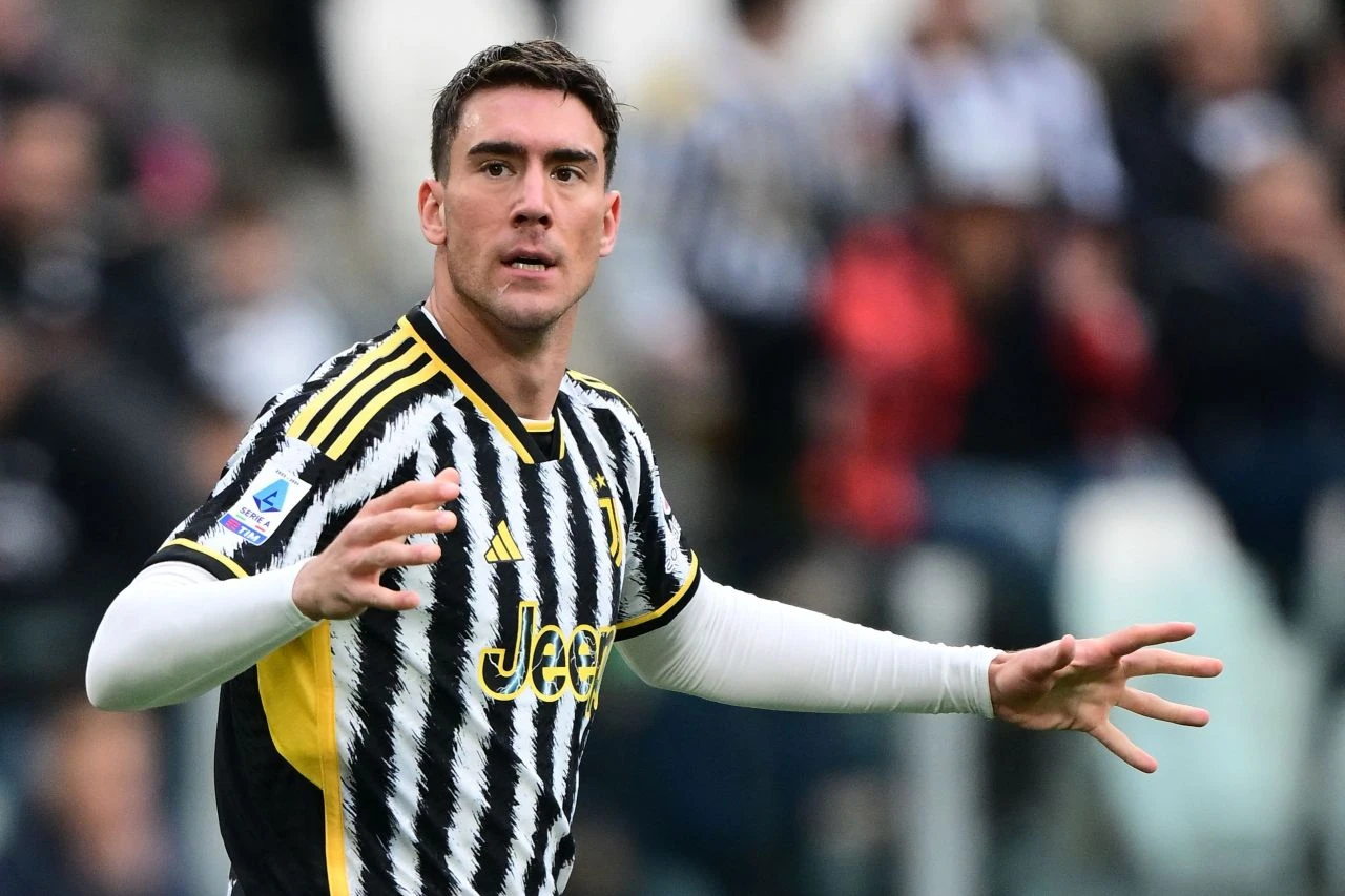 Vlahović napušta Juventus, ide u Milan