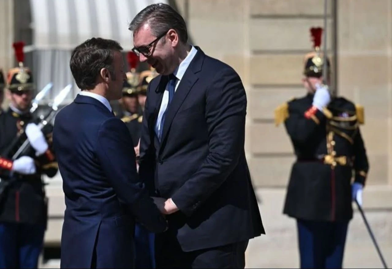Macron Vučiću: Budućnost Srbije je u Europi, BiH mora ostati suverena