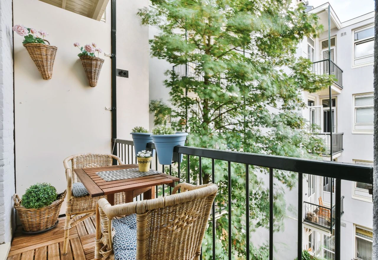 Uz ovih 5 ideja rashladite balkon i na +33 °C