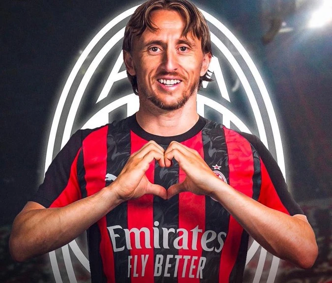 VIDEO | Modrić predstavljen u Milanu: ''Spreman sam za novi izazov''