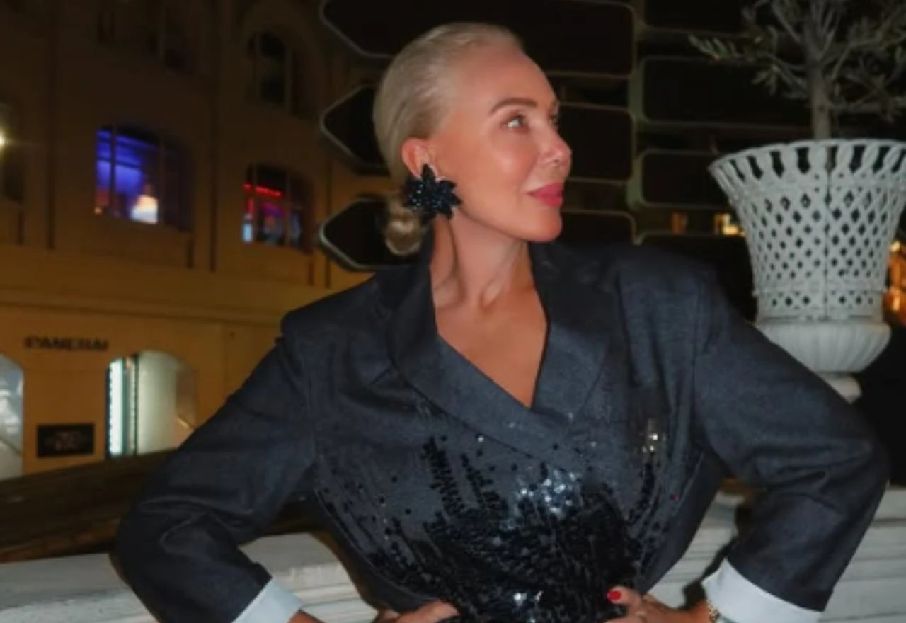 Lepa Brena službeno otišla u mirovinu nakon 40 godina blistave karijere