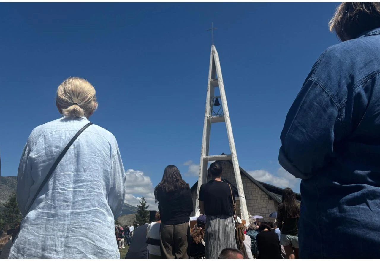 FOTO: Na obali Blidinjskog jezera proslavljena svetkovina Gospe Snježne