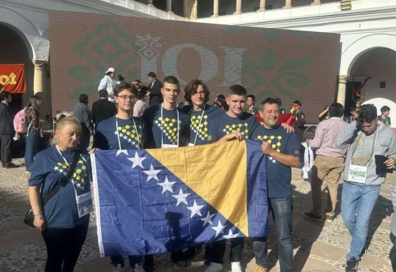 Mladi informatičari iz BiH ponosno nastupili na Olimpijadi u Boliviji