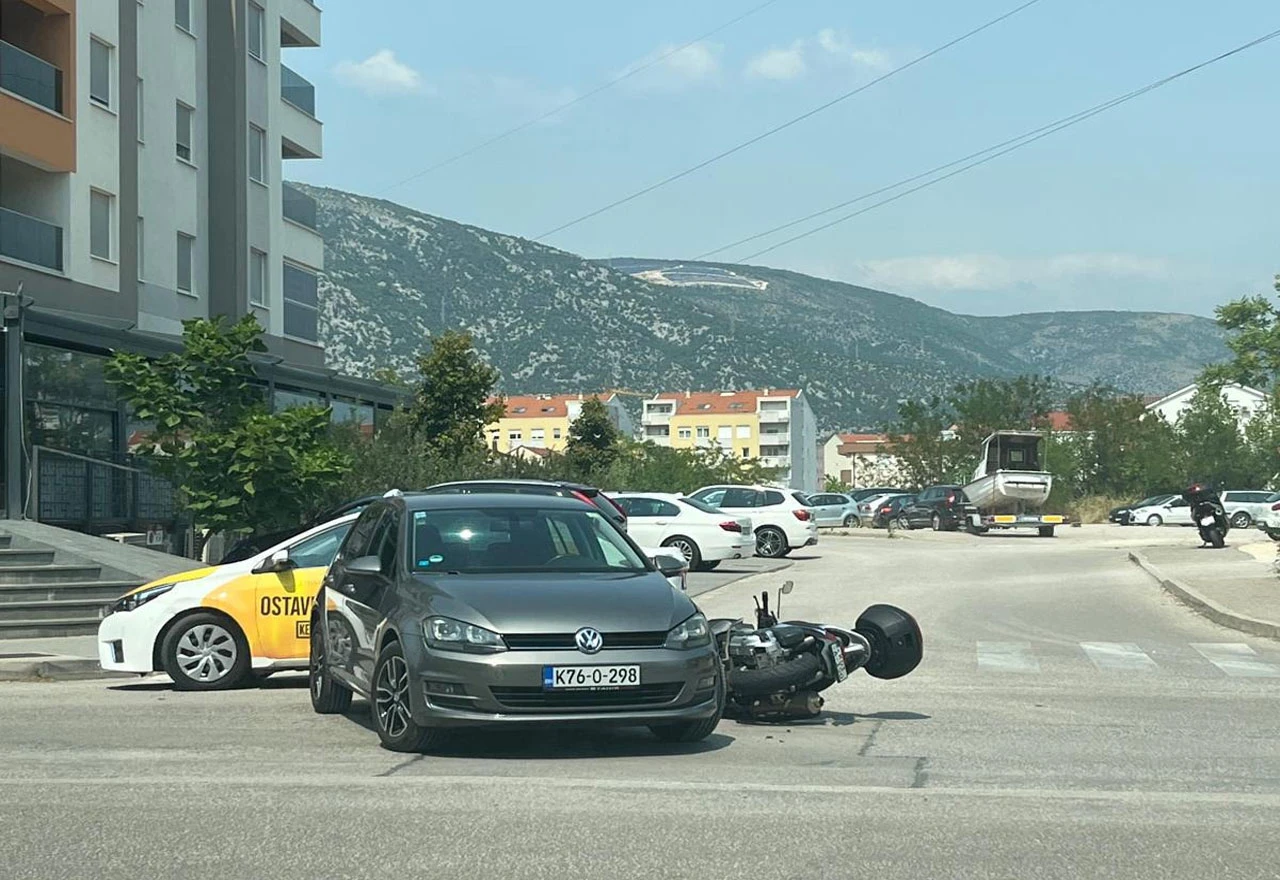 Prometna nesreća u Dubrovačkoj ulici