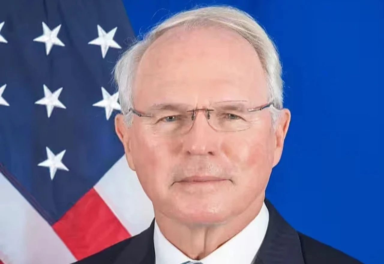 Srbija jača utjecaj u SAD-u: Bivši veleposlanik SAD-a postao savjetnik srpske inicijative