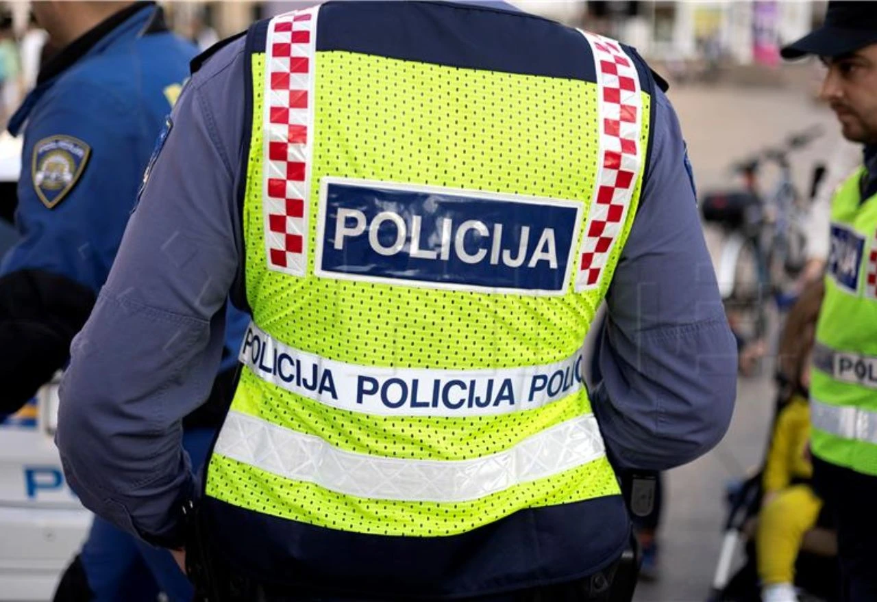 Nijemac u Umagu ručnim satom snimao nagu djecu