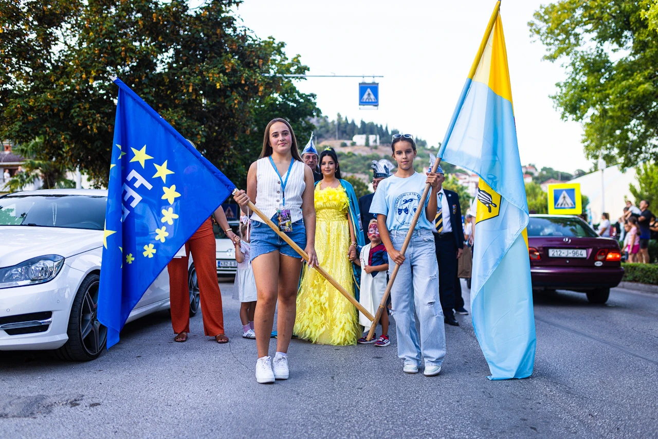 Karneval u Čapljini donio boje, ritam i egzotične plesačice