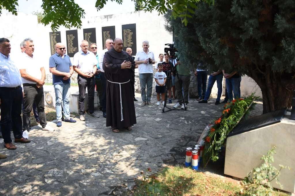 Na Buni obilježena 32. obljetnica pogibije četvorice branitelja iz Čitluka