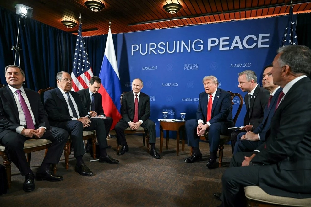 VIDEO: Počeo povijesni sastanak Trumpa i Putina na Aljasci