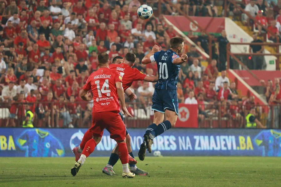 Pune tribine i velike tenzije: Gigović podijelio četiri crvena kartona, Željezničar eurogolom do pobjede