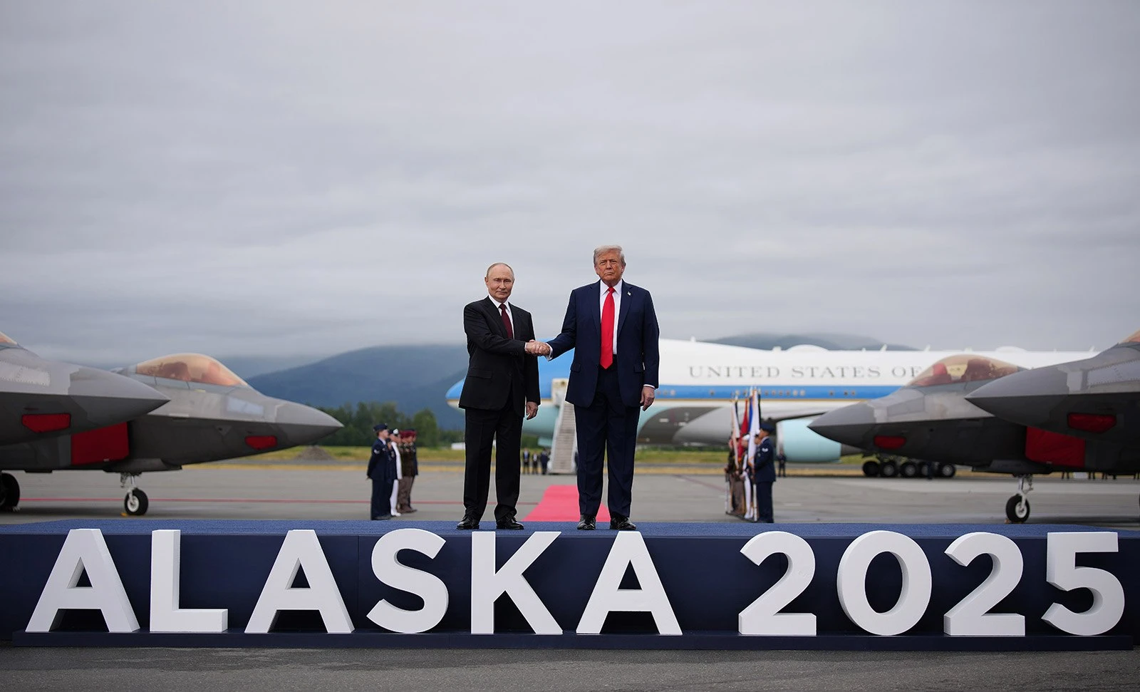 U Rusiji se slavi pobljeda nad Trumpom