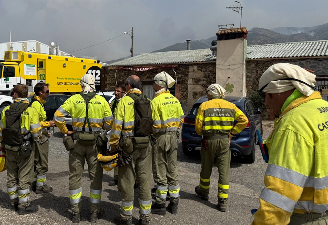FOTO | Katastrofalni požari u Španjolskoj: Izgorjelo 115.000 hektara