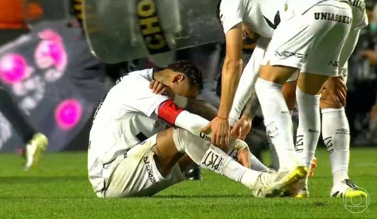 Neymar u suzama nakon debakla Santosa