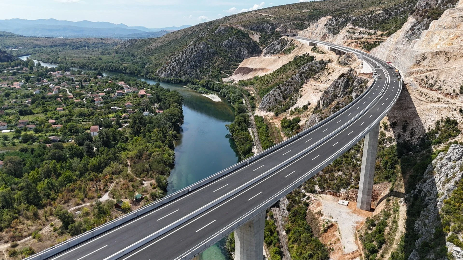Raspisan natječaj: Najveći most u BiH će uskoro biti osvijetljen