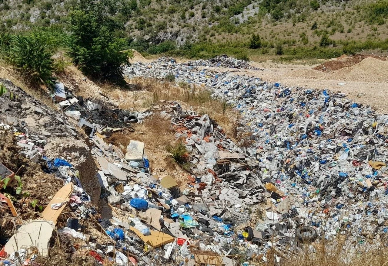 Više od 238.000 KM za saniranje divljih deponija u Hercegovini